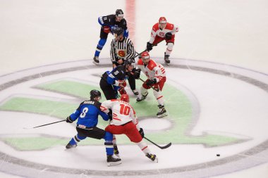 TYCHY, POLAND - 26 Nisan 2022: IIHF 2022 Buz Hokeyi Dünya Şampiyonası Div 1B Polonya - Estonya