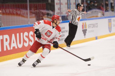 TYCHY, POLAND - 26 Nisan 2022: IIHF 2022 Buz Hokeyi Dünya Şampiyonası Div 1B Polonya - Estonya