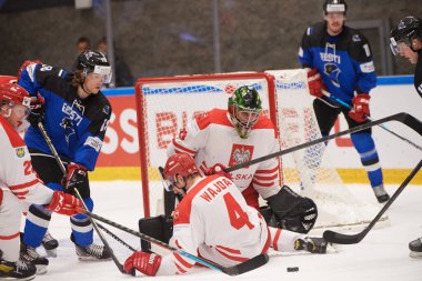TYCHY, POLAND - 26 Nisan 2022: IIHF 2022 Buz Hokeyi Dünya Şampiyonası Div 1B Polonya - Estonya
