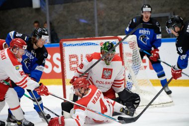 TYCHY, POLAND - 26 Nisan 2022: IIHF 2022 Buz Hokeyi Dünya Şampiyonası Div 1B Polonya - Estonya