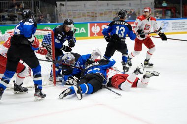 TYCHY, POLAND - 26 Nisan 2022: IIHF 2022 Buz Hokeyi Dünya Şampiyonası Div 1B Polonya - Estonya