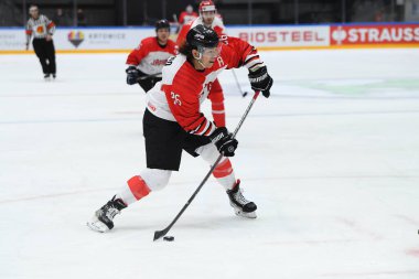 TYCHY, POLAND - 29 Nisan 2022: IIHF 2022 Buz Hokeyi Dünya Şampiyonası Div 1B Polonya - Japonya