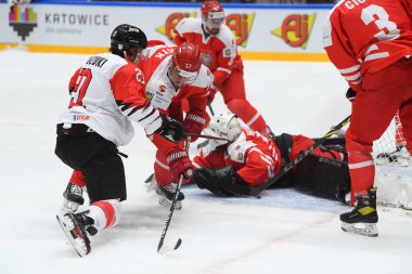 TYCHY, POLAND - 29 Nisan 2022: IIHF 2022 Buz Hokeyi Dünya Şampiyonası Div 1B Polonya - Japonya