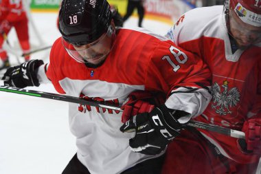 TYCHY, POLAND - 29 Nisan 2022: IIHF 2022 Buz Hokeyi Dünya Şampiyonası Div 1B Polonya - Japonya
