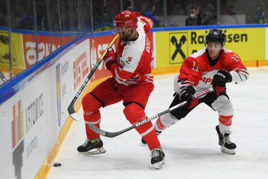 TYCHY, POLAND - 29 Nisan 2022: IIHF 2022 Buz Hokeyi Dünya Şampiyonası Div 1B Polonya - Japonya