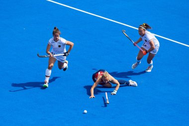 MONCHEGLADBACH, GERMANY - 5 Mayıs 2022: Almanya ve İngiltere arasında SparkassenPark 'ta oynanan FIH Pro League maçı