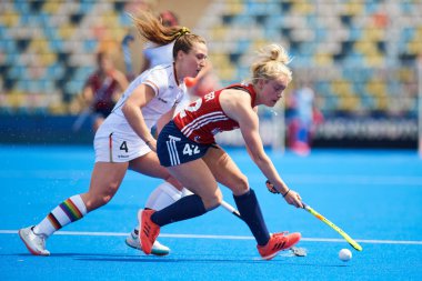 MONCHEGLADBACH, GERMANY - 5 Mayıs 2022: Almanya ve İngiltere arasında SparkassenPark 'ta oynanan FIH Pro League maçı