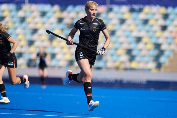 MONCHEGLADBACH, GERMANY - 4 Mayıs 2022: Almanya ve İngiltere arasında SparkassenPark 'ta oynanan FIH Pro League maçı