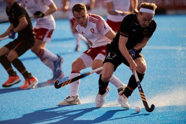 MONCHEGLADBACH, GERMANY - 4 Mayıs 2022: Almanya ve İngiltere arasında SparkassenPark 'ta oynanan FIH Pro League Men maçı