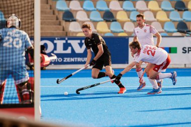 MONCHEGLADBACH, GERMANY - 4 Mayıs 2022: Almanya ve İngiltere arasında SparkassenPark 'ta oynanan FIH Pro League Men maçı