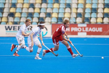 MONCHEGLADBACH, GERMANY - 5 Mayıs 2022: Almanya ve İngiltere arasında SparkassenPark 'ta oynanan FIH Pro League maçı