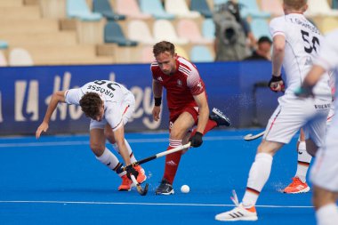 MONCHEGLADBACH, GERMANY - 5 Mayıs 2022: Almanya ve İngiltere arasında SparkassenPark 'ta oynanan FIH Pro League maçı