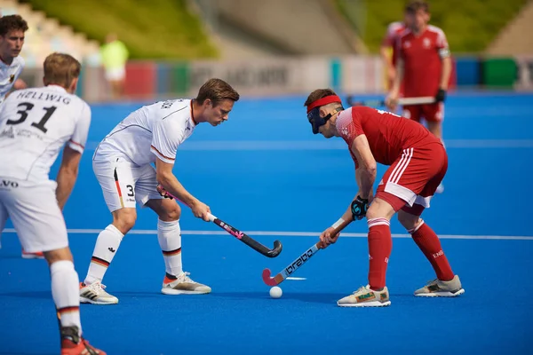 MONCHEGLADBACH, GERMANY - 5 Mayıs 2022: Almanya ve İngiltere arasında SparkassenPark 'ta oynanan FIH Pro League maçı