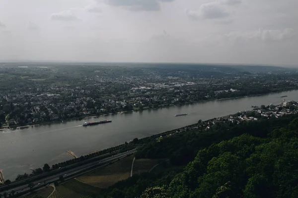 Csodálatos Panoráma Nyílik Rajna Völgyre Gyönyörű Táj Egy Hajózható Folyón — Stock Fotó