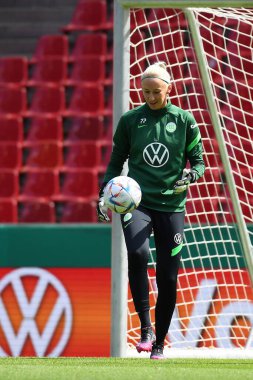 COLOGNE, Almanya - 27 Mayıs 2022: Katarzyna Kiedrzynek. VFL Wolfsburg 'un ön maçı. DFB Pokal Finali der Frauen 2022
