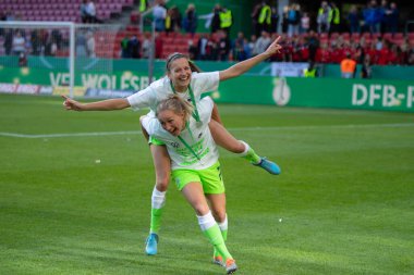 Kolej, Almanya - 28 Mayıs 2022 Pauline Bremer kutlama kupası. DFB Pokal Finali der Frauen 2022