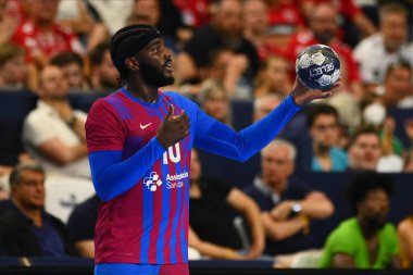 KOLOGNE, ALMANE - 18 HAZİRAN 2022: Yarı final THW Kiel - Barca EHF FİNAL4 Men