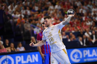 Kolej, Almanya - 18 Haziran 2022: 18 Niclas Ekberg. Yarı final THW Kiel - Barca EHF FİNAL4 Men