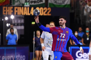 COLOGNE, Almanya - 18 Haziran 2022: 72 Ludovic Fabregas. Yarı final THW Kiel - Barca EHF FİNAL4 Men