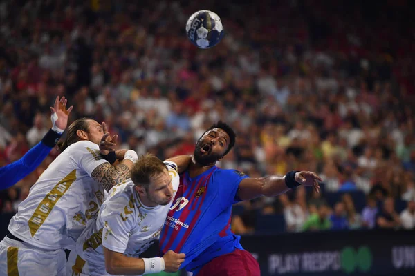 COLOGNE, Almanya - 18 Haziran 2022: 19 Timothey N 'Guessan. Yarı final THW Kiel - Barca EHF FİNAL4 Men