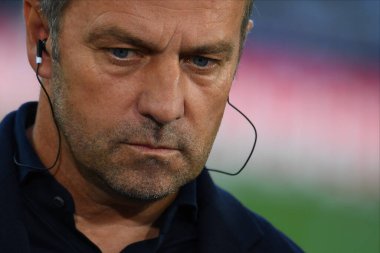 MoENCHENGLADBACH, ALMANY - 13 Haziran 2022: baş antrenör Hansi Flick. UEFA Milletler Ligi 'nin Almanya ile İtalya arasındaki maçı.