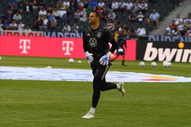 MOENCHENGLADBACH, GERMANY - 13 Haziran 2022: Manuel Neuer UEFA Milletler Ligi 2023 Almanya ile İtalya arasındaki futbol maçı sırasında