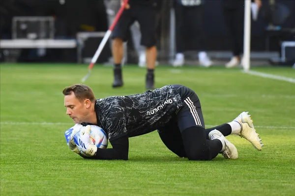 MOENCHENGLADBACH, GERMANY - 13 Haziran 2022: Manuel Neuer UEFA Milletler Ligi 2023 Almanya ile İtalya arasındaki futbol maçı sırasında