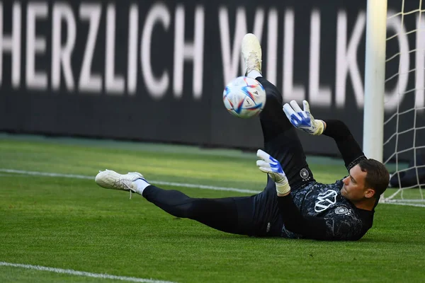 MOENCHENGLADBACH, GERMANY - 13 Haziran 2022: Manuel Neuer UEFA Milletler Ligi 2023 Almanya ile İtalya arasındaki futbol maçı sırasında
