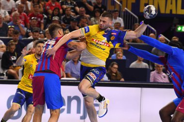 COLOGNE, Almanya - 19 Haziran 2022: 2 Branko Vujovic. EHF FİNAL4 Men Barca - Lomza Vive Kielce