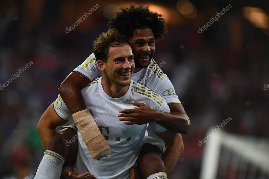 KOELN, GERMANY - AUGUST 28 2022: Goal celebrating Serge Gnabry and Leon Goretzka. Rhein Energie Stadion. The football match of DFB-Pokal Viktoria Koeln vs FC Bayern Munich