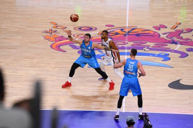 COLOGNE, Almanya - 7 Eylül 2022: Luka Doncic. Eurobasket maçı 2022 Fransa Slovenya 'ya karşı