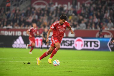 DUESSELDORF, Almanya - 10 Eylül 2022: Emmanuel Iyoha. Futbol maçı Bundesliga 2 Fortuna - Hansa