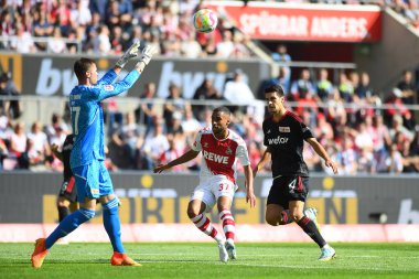 KOELN, ALMANY - 11 Eylül 2022: Lennart Grill, Diogo Leite ve Linton Maina. Bundesliga 1.FC Koeln 1.FC Union futbol karşılaşması
