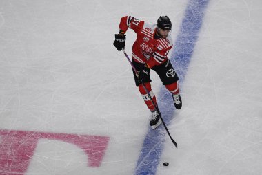 COLOGNE, Almanya - 15 Eylül 2022: Hokey maçı DEL Koelner Haie - EHC Red Bull Munchen