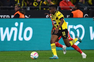 DORTMUND, Almanya - 8 Ekim 2022 Youssoufa Moukoko. Bundesliga Borussia Dortmund Bayern Münih 'e karşı.