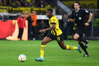 DORTMUND, Almanya - 8 Ekim 2022 Youssoufa Moukoko. Bundesliga Borussia Dortmund Bayern Münih 'e karşı.