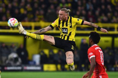 DORTMUND, ALMANY - 8 Ekim 2022: Marius Wolf. Bundesliga Borussia Dortmund Bayern Münih 'e karşı.
