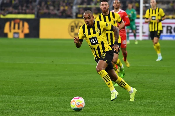 Donyell Malen, Bundesliga Borussia Dortmund Bayern Münih 'e karşı oynanan futbol karşılaşması.