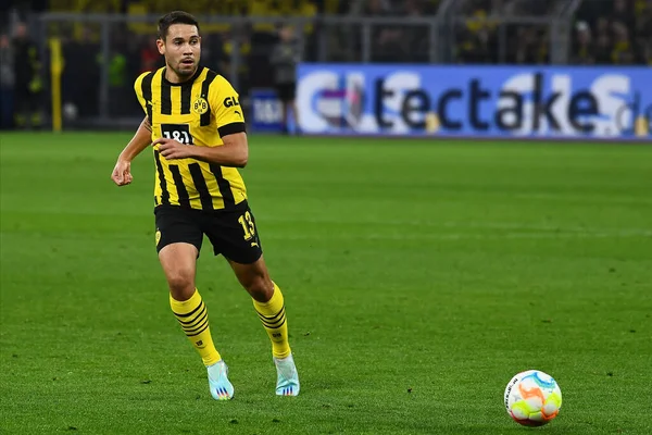 DORTMUND, GERMANY - 8 Ekim 2022: Bundesliga Borussia Dortmund Bayern Münih 'e karşı futbol maçı