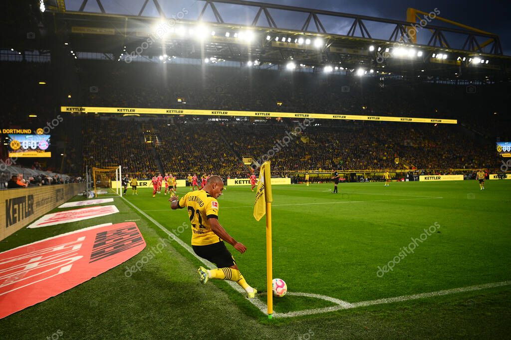 DORTMUND, GERMANY - OCTOBER 8, 2022: Donyell Malen, The football match of Bundesliga  Borussia Dortmund vs Bayern Munich