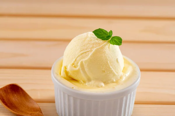 Ice Cream Made Fresh Delicious Milk — Stock Photo, Image