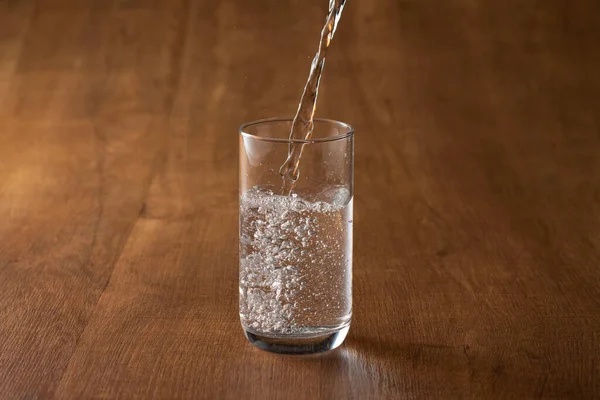 Água Limpa Fria Deliciosa — Fotografia de Stock
