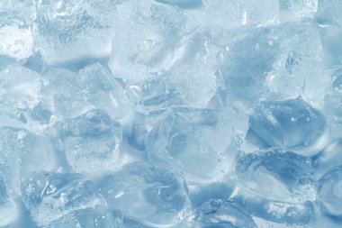 Delicious ice for cold, clear beverages