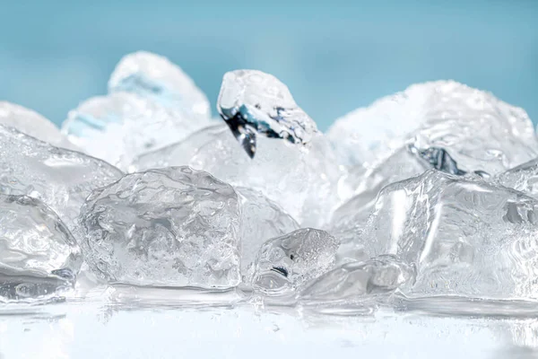 Delicious ice for cold, clear beverages