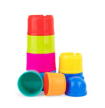 Renkli arka planda çocuk oyuncakları. Metin eklemek için bir yer, minimalizm. Bebek arka planı.