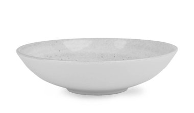 Beyaz arkaplanda izole edilmiş boş yuvarlak tabak