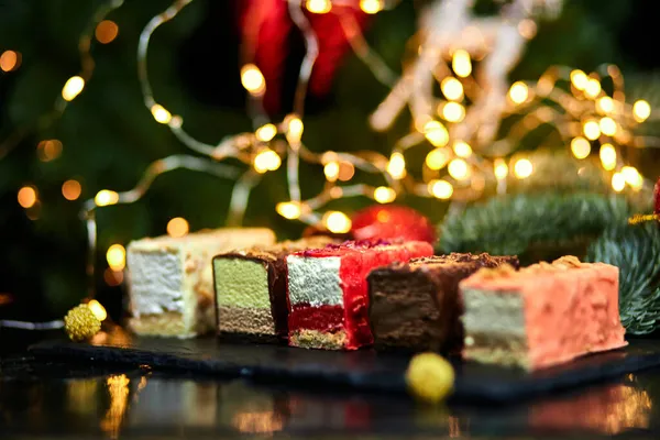 Mousse Pâtisserie Noël Mini Gâteau Dessert Avec Des Décorations Nouvelle — Photo