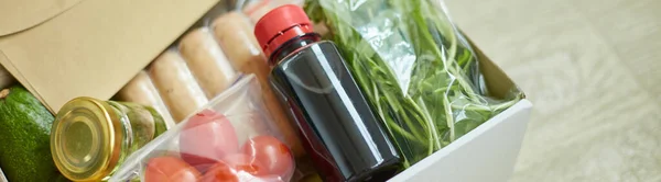 Essen Box Mahlzeit Kit Mit Frischen Zutaten Und Rezept Blanko — Stockfoto