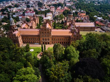 Yuriy Fedkovych Chernivtsi Ulusal Üniversitesi, Ukrayna, Batı Ukrayna 'daki Mimari Anıtlar, Çernivtsi turistik beldesi.