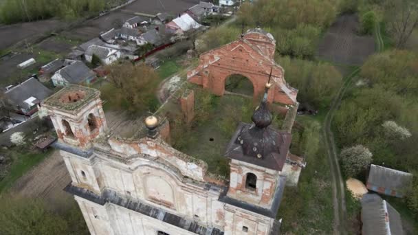 Vista Aérea Iglesia Ruinas Iglesia San Antonio Ucrania Patrimonio Histórico — Vídeo de stock